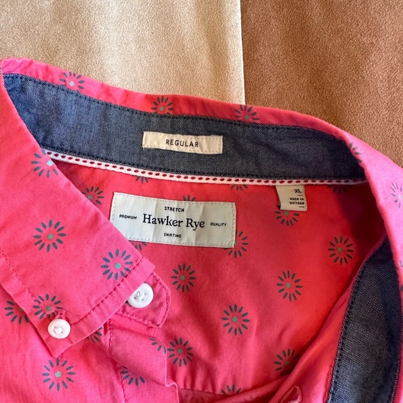 Hawker Rye men’s XL short sleeve button down pink with blue sun pattern - Picture 2 of 2